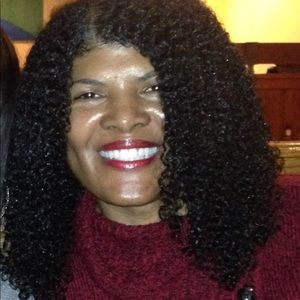 Meet your Posher, Sharon